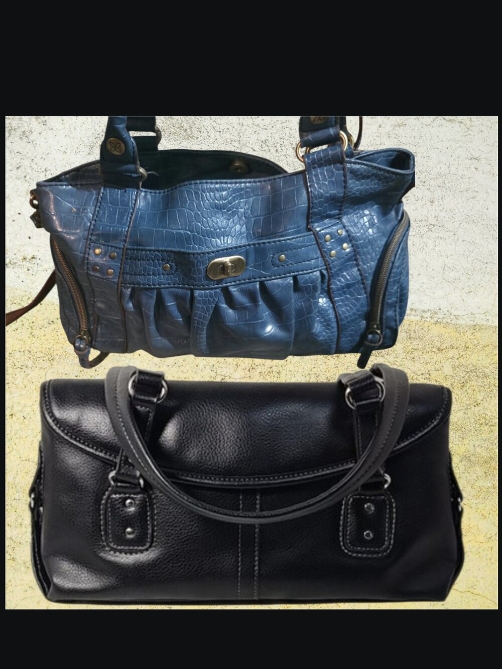 2 Vintage RELIC PURSE'S